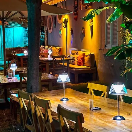 Banana Food & - Adults Only 3* Alacati
