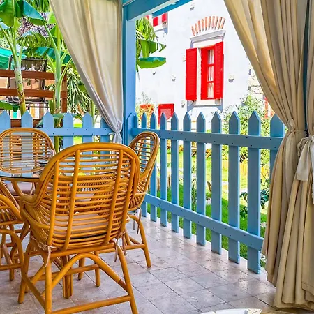 Banana Food & - Adults Only Alacati
