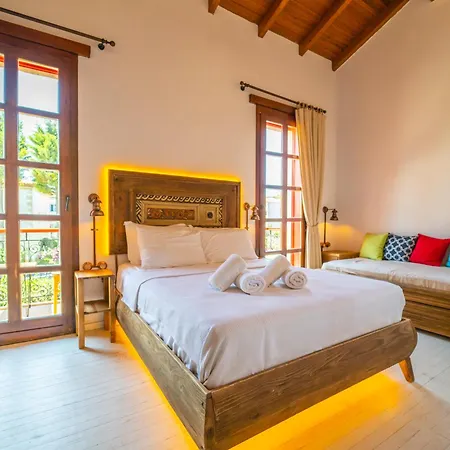 Banana Food & - Adults Only 3* Alacati