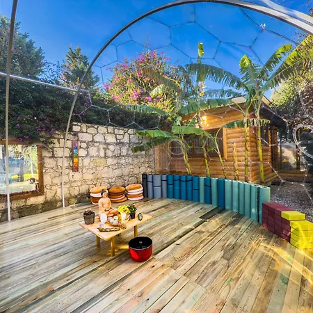 Banana Food & - Adults Only 3* Alacati