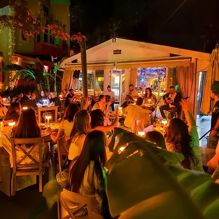 Banana Food & - Adults Only 3* Alacati