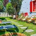 Banana Food & - Adults Only Αλακάτι