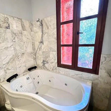 Hotel Banana Food & - Adults Only Alaçatı