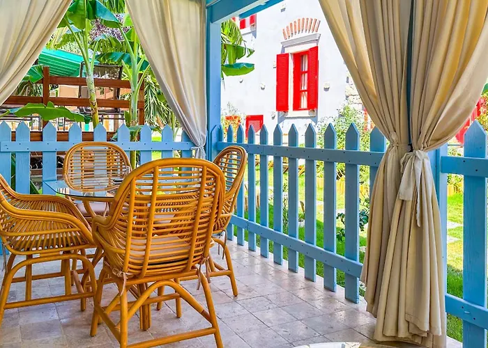 Banana Alacati Food & - Adults Only Ciftlikkoyu